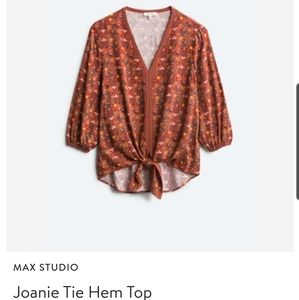 Max studio boho flowy top. Size small